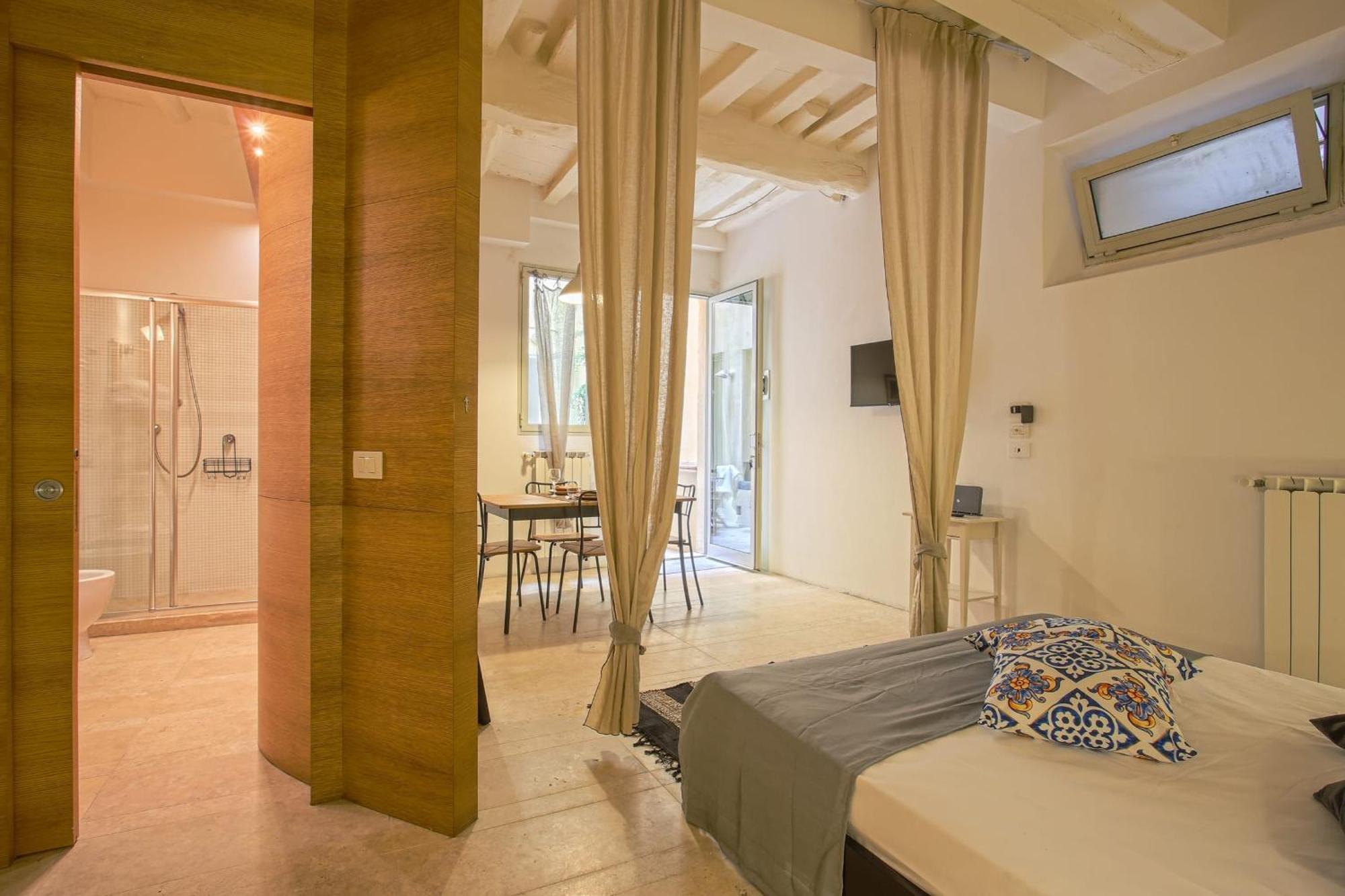 Santospirito - Hosted By Sweetstay